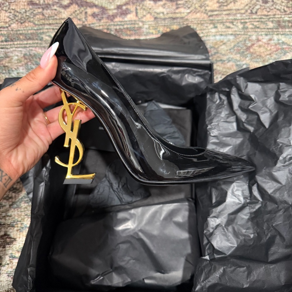 Opyum 110 YSL Black Patent Leather Women's Pumps Heels Gold Detail size 7 NWT - Picture 6 of 12